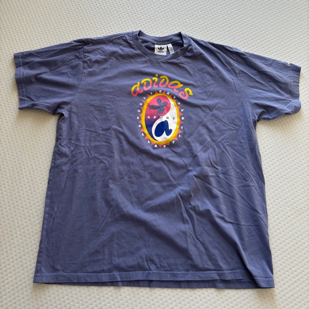 Adidas Graphic Tee 2XL
